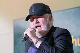 Leon Schuster Hunts for Love? Comedian's Shocking Age Gap Confession!