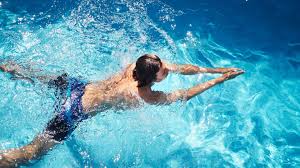 Holidaymakers Beware: Don't Make This Common Swimming Mistake that Can Lead to Nasty Eye Infections - 1