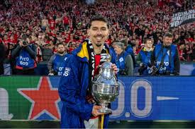 Alexandre Penetra conquista Taça dos Países Baixos