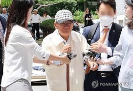 권성동