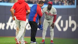 Adolis García Exits Game with Shoulder Injury, Raising Concerns for Phillies Outfield