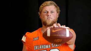 Oklahoma State Offensive Lineman Jacob Sexton Leaves Tulsa Game with Injury