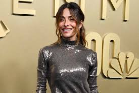How Sarah Shahi Stays Grounded While Filming Dark Series ‘Paradise’ (Exclusive)