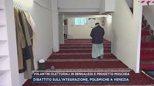 Mattino Cinque: Volantini elettorali in bengalese e progetto moschea Video