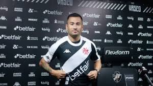 Atacante diz ter sido vítima de suborno no Vasco, e clube se pronuncia