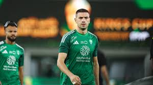 إيقاف وتغريم ديميرال بسبب تصرف قام به تجاه جماهير النصر