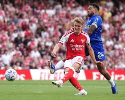 Arsenal v Chelsea: Premier League – live — The Guardian