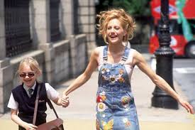 Sessão de Sábado (09/05) exibe Grande Menina, Pequena Mulher, comédia com Brittany Murphy e Dakota Fanning