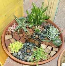 Resultado de imagen para jardineria en miniatura