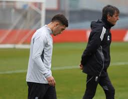 Lemos y Petit se estrenan en una convocatoria rojiblanca