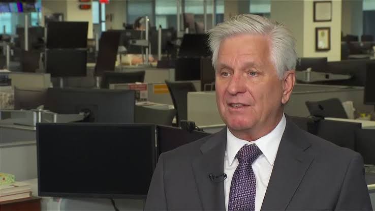 Waller cools Fed hike hoopla, signals hold later this month; rates futures now see coin flip between hold and first hike in three years