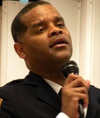 The 67th Precinct will be keeping a close eye and ear on noise from outdoor parties in East Flatbush, Deputy Inspector Corey Pegues promised members of ... - brooklynlikijtw07022009_z