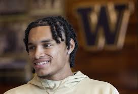 UW Huskies QB Demond Williams Jr. Poised for Breakout Season