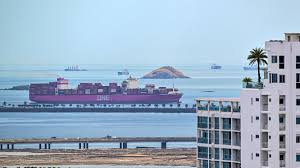 Subastas para cruzar el Canal de Panamá superan el millón de dólares por alta demanda