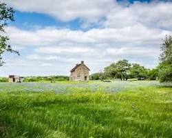 Image of Vintage House restaurant in Chappell Hill, Texas