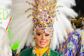 Viviane Araújo concilia novela com segunda divisão no carnaval de São Paulo