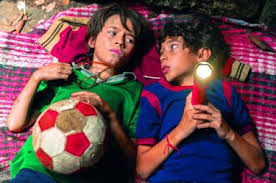 'No tengo miedo', la miniserie que contrasta la euforia del Mundial del '86 con la crudeza social