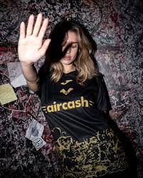 Hellas Verona, the fourth kit for the 2025/26 season