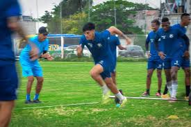 Delfín ya piensa en el duelo contra Macará con novedades en la plantilla