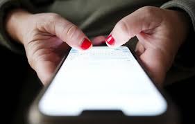 Manitoba bans private messaging between teachers and students