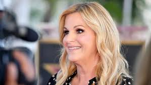 Trisha Yearwood Celebrates Christmas with New Album and Tour in 2025