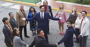 La Oficina México Elenco