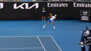 Vacherot wows Melbourne with wonder shot