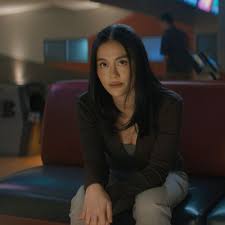 Reacher Recap: Bringing a Knife to a Knife Fight