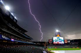 Giants vs Rockies game image