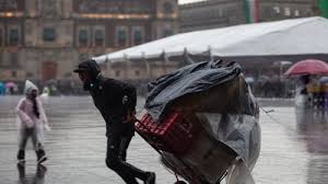 Rayos y centellas: Fuerte lluvia ‘empapa’ a la CDMX hoy 30 de marzo