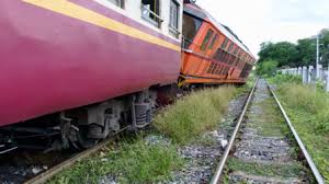 Train From Delhi’s Nizamuddin to Ghaziabad Derails Near Shivaji Bridge, Fourth Coach Jumps Tracks