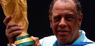Resultado de imagem para fotos de carlos alberto torres