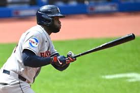 Astros' Yordan Alvarez leads MLB with 11 homers and one teammate is comparing him to Barry Bonds