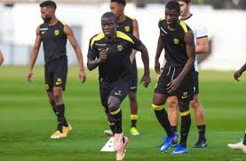 Kanté se recusa a treinar no Al-Ittihad após falha em transferência