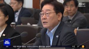 허지웅