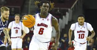 Bulldog Basketball aims to keep momentum buzzing in 'Return to Selland' on Sunday