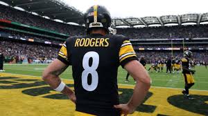 Aaron Rodgers Faces Former Team in Emotional Sunday Night Football Clash