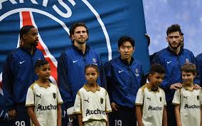 PSG vs Auxerre: Composition Choc! Surprise et Défis au Parc des Princes! - Imagen principal del artículo