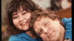 Roseanne star, 74, appears unrecognizable during run-in with fellow celebrity in wild new photo