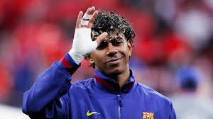 Lamine Yamal finally lifts lid on why he wears a hand bandage despite having no injury