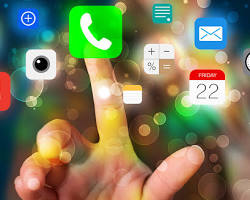 صورة تطبيقات الهاتف الذكي