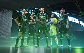 EA Sports FC 25 costs just £15 in huge PlayStation Store summer sale