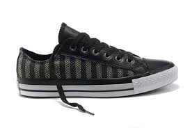 Résultat de recherche d'images pour "Black White Hunter Star"