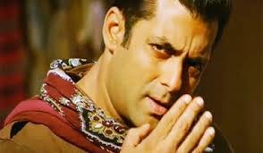 The actor, who is all set to make a splash on the silver screen as Chulbul Pandey in &#39;Dabangg 2&#39; this December has reportedly canned his film &#39;Sher Khan&#39;. - salman-ett-lead