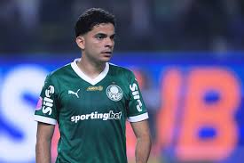 Palmeiras negocia o empréstimo de Bruno Rodrigues com o Internacional