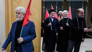 برگزاری جلسهٔ مجلس شورای اسلامی پس از ۱۳۷ روز، شبانه و بدون حضور قالیباف