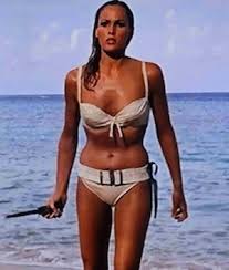 Resultado de imagen de ursula andress 2015