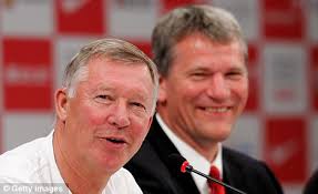 Future&#39;s Bright: David Gill hopes Sir Alex Ferguson can continue to bring through home grown youngsters - article-1348547-013139D6000004B0-312_468x286