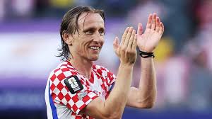 Croatia reaches World Cup knockout round of 32 after defeat of Ghana | Recap, highlights