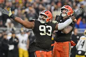 Giants agree to terms with Shelby Harris